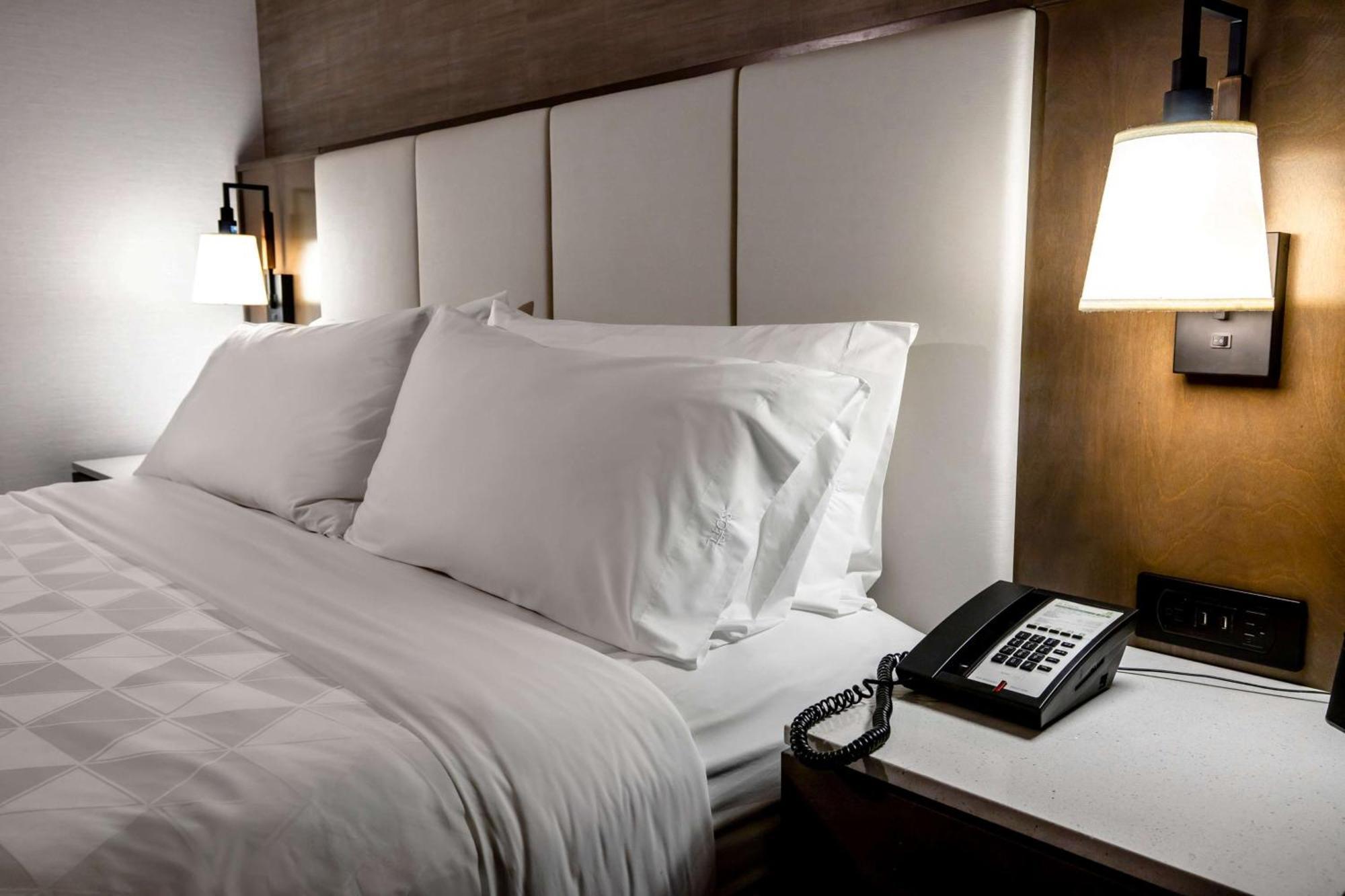 Hotel Doubletree By Hilton Buena Park Zewnętrze zdjęcie